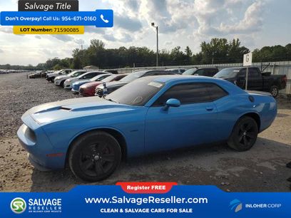Used 2016 Dodge Challenger R/T w/ Blacktop Package