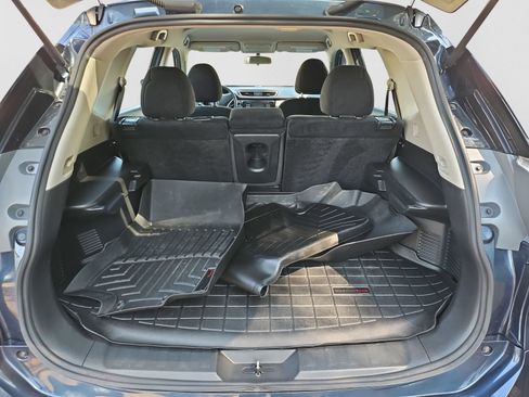 Used 2015 Nissan Rogue S AWD/4WD image 16