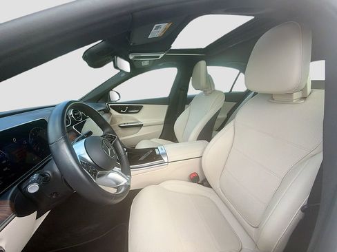 Used 2025 Mercedes-Benz C 300 Sedan image 21