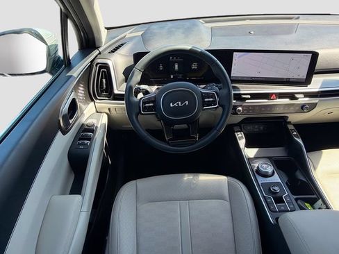 Used 2025 Kia Sorento EX FWD image 22