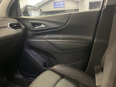 Used 2021 Chevrolet Equinox Premier w/ LPO, Floor Liner Package image 15