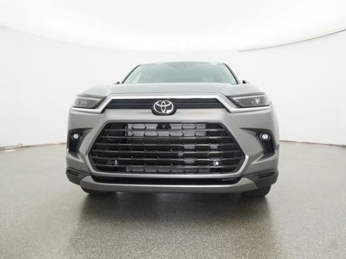 New 2026 Toyota Grand Highlander Limited image 64