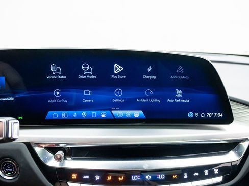 Certified 2025 Cadillac Lyriq Luxury w/ LPO, Floor Liner Package AWD/4WD image 27