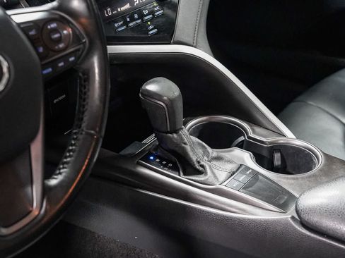 Certified 2022 Toyota Camry SE FWD image 24