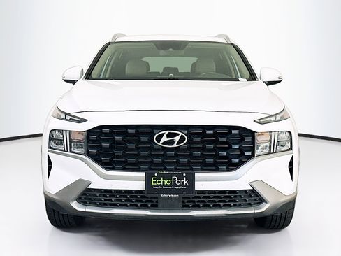 Used 2023 Hyundai Santa Fe SEL image 2