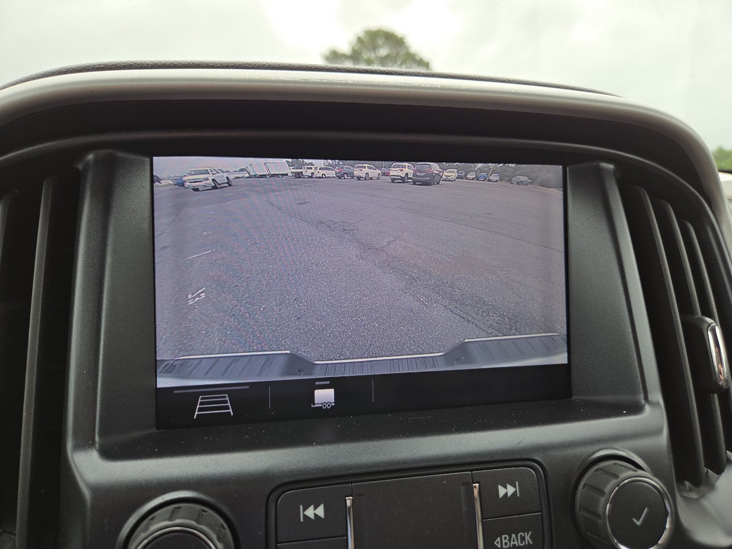 Used 2020 GMC Canyon SLT w/ Driver Alert Package AWD/4WD image 7