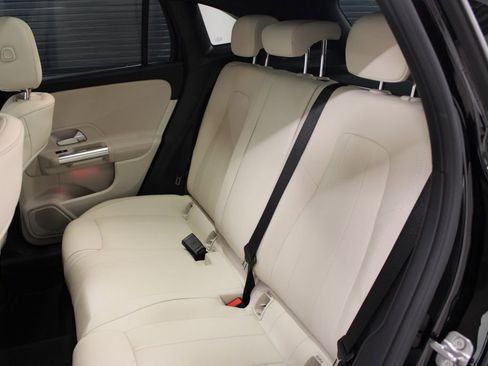 Certified 2026 Mercedes-Benz GLA 250 image 38