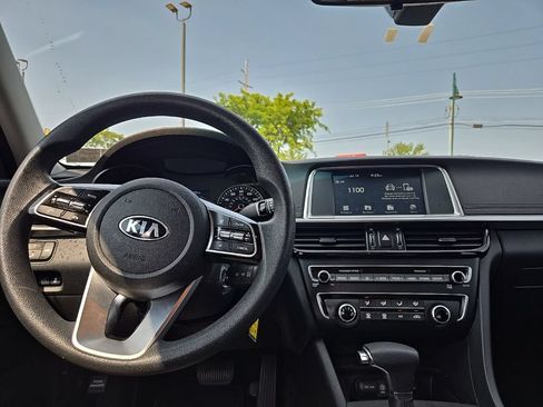 Used 2020 Kia Optima LX FWD image 28