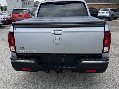Used 2017 Honda Ridgeline RTS image 3