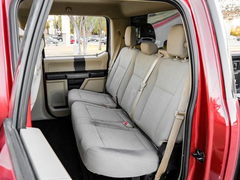 Used 2017 Ford F250 XLT w/ XLT Value Package image 39