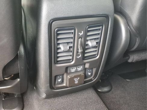 Used 2025 Dodge Durango R/T w/ Blacktop Package AWD/4WD image 14