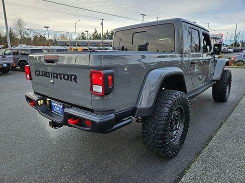 Used 2021 Jeep Gladiator Rubicon w/ Trailer Tow Package image 5