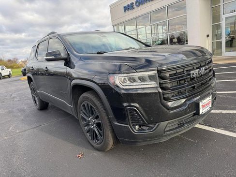 Used 2023 GMC Acadia SLT w/ Elevation Edition image 3