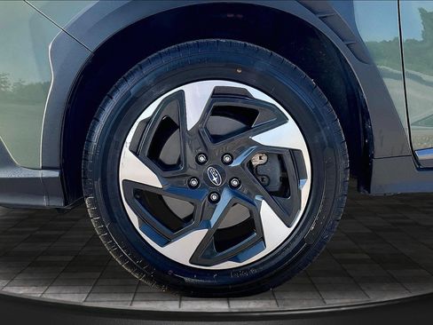 Certified 2024 Subaru Crosstrek 2.5i Limited AWD/4WD image 8