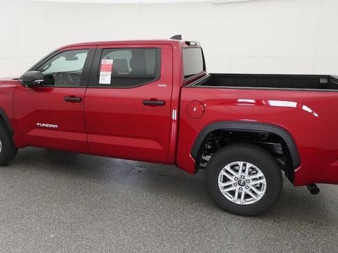 New 2026 Toyota Tundra SR5 AWD/4WD image 4