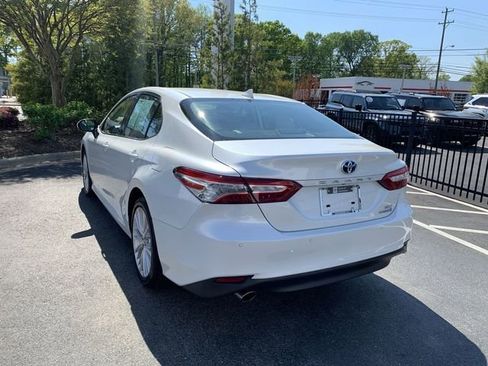Certified 2020 Toyota Camry XLE w/ Driver Assist Package image 6