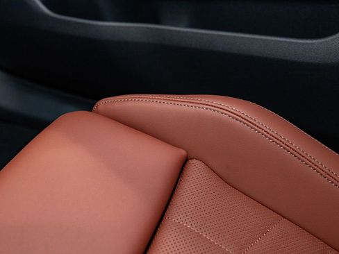 New 2026 BMW X2 xDrive28i w/ Technology Package image 23