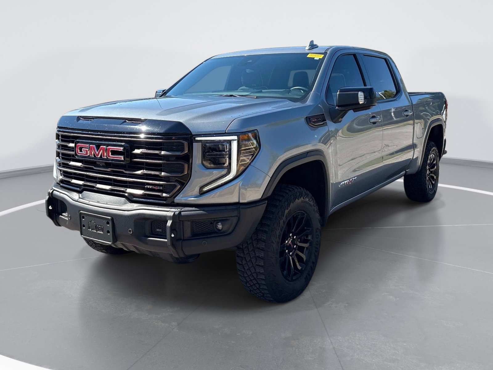 Used 2023 GMC Sierra 1500 AT4X AWD/4WD image 3