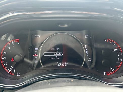 Used 2023 Dodge Durango SXT RWD image 17