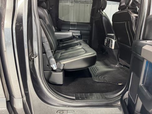 Used 2018 Ford F150 Platinum w/ FX4 Off-Road Package image 8