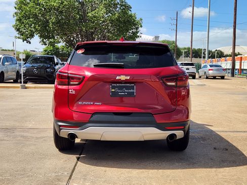 Certified 2025 Chevrolet Blazer LT AWD/4WD image 7
