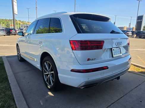 Used 2018 Audi Q7 3.0T Premium Plus w/ Premium Plus Package AWD/4WD image 7