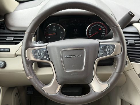 Used 2016 GMC Yukon XL Denali w/ Open Road Package image 15