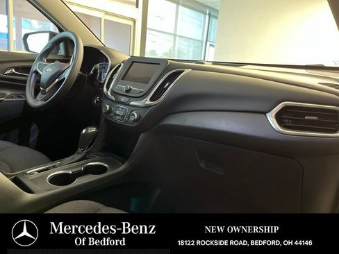 Used 2020 Chevrolet Equinox LT AWD/4WD image 22