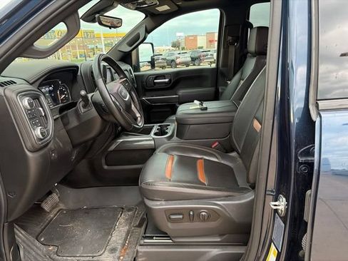 Used 2023 GMC Sierra 2500 AT4 w/ AT4 Premium Plus Package AWD/4WD image 6