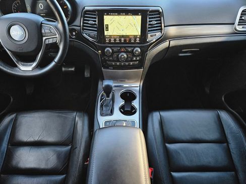 Used 2022 Jeep Grand Cherokee Limited image 11