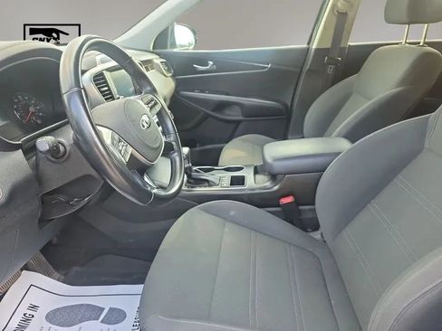 Used 2020 Kia Sorento S AWD/4WD image 9