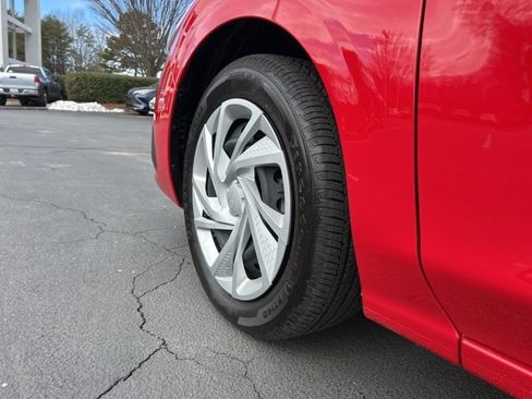 Used 2025 Subaru Impreza 2.0i image 10