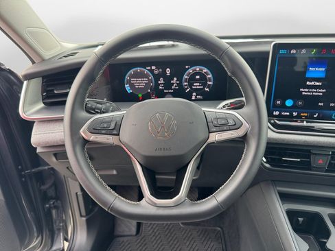 Certified 2026 Volkswagen Tiguan S w/ 18" Wheel Package FWD image 10
