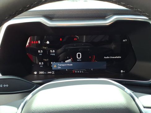 New 2026 GMC Canyon Elevation w/ Convenience Package image 15