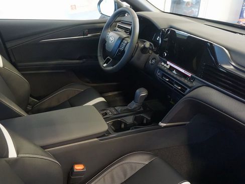 New 2026 Toyota Camry SE image 27