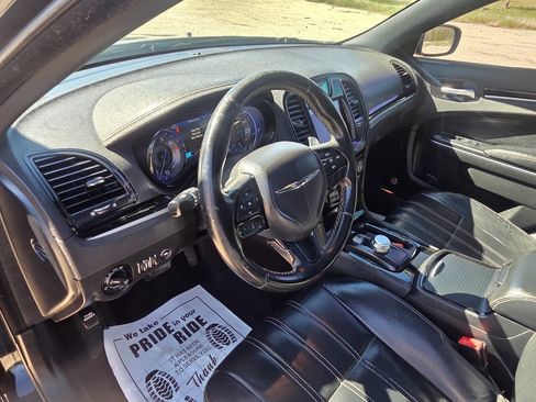 Used 2017 Chrysler 300 S w/ 300S Premium Group image 13