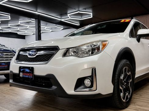 Used 2017 Subaru Crosstrek 2.0i Premium w/ Popular Package #2 AWD/4WD image 3