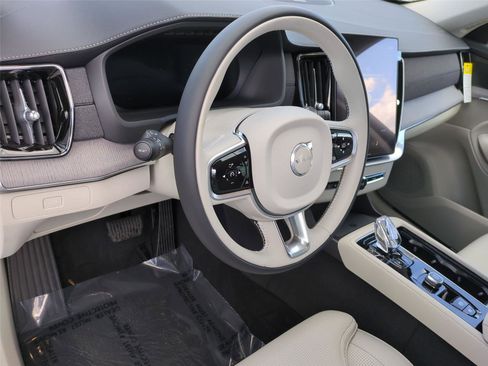 New 2026 Volvo XC90 B6 Ultra w/ Protection Package AWD/4WD image 9