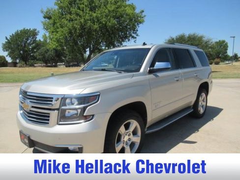 Used 2015 Chevrolet Tahoe LTZ RWD image 2