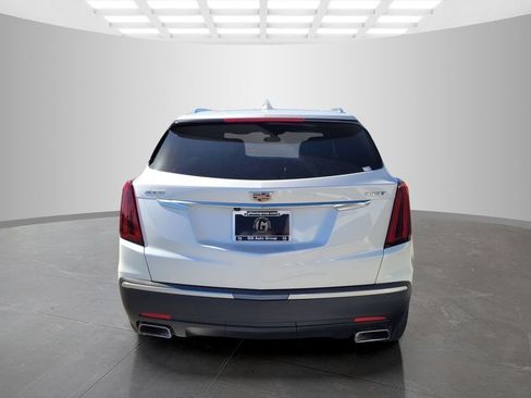 Certified 2023 Cadillac XT5 Luxury FWD image 8