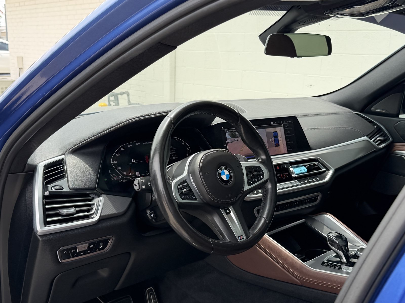 Used 2020 BMW X6 M50i w/ Premium Package AWD/4WD image 12