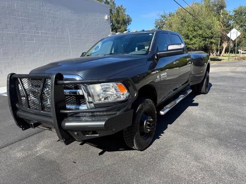 Used 2017 RAM 3500 Tradesman w/ Chrome Appearance Group image 63