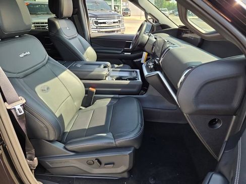 New 2026 Ford Expedition Max Platinum w/ Stealth Appearance Package AWD/4WD image 47