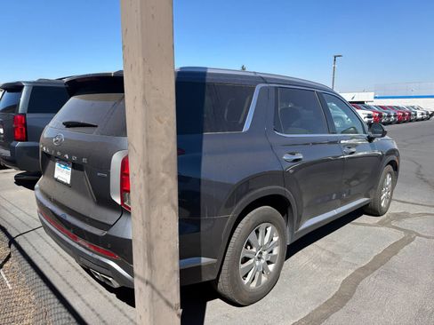 Used 2025 Hyundai Palisade SEL AWD/4WD image 4