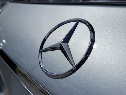 New 2026 Mercedes-Benz GLE 580 4MATIC image 7