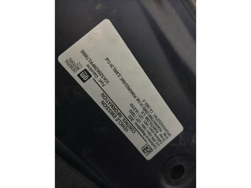 Used 2023 GMC Yukon SLT image 36