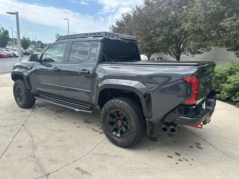 Used 2024 Toyota Tacoma TRD Pro AWD/4WD image 6