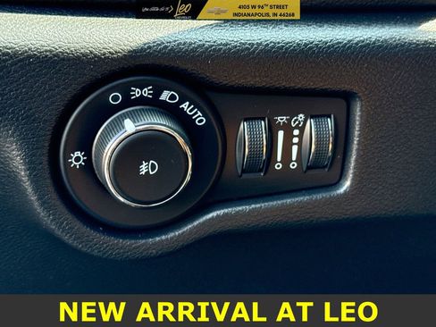 Used 2021 Chrysler Pacifica Pinnacle image 10