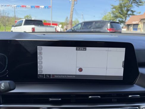 Used 2025 Kia Telluride S AWD/4WD image 19