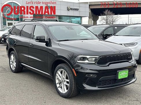 Certified 2023 Dodge Durango GT image 1